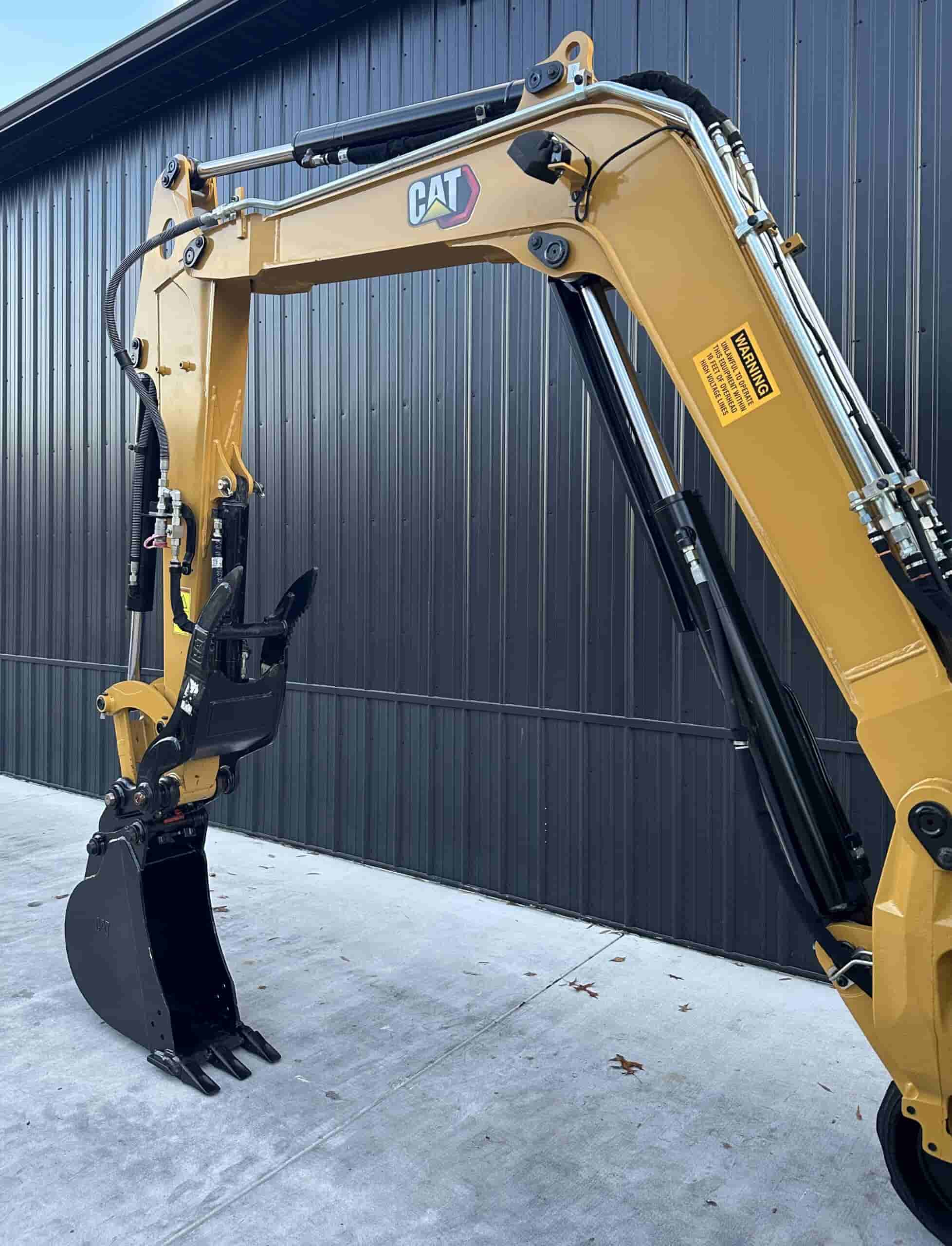 2021 CAT 305E2
